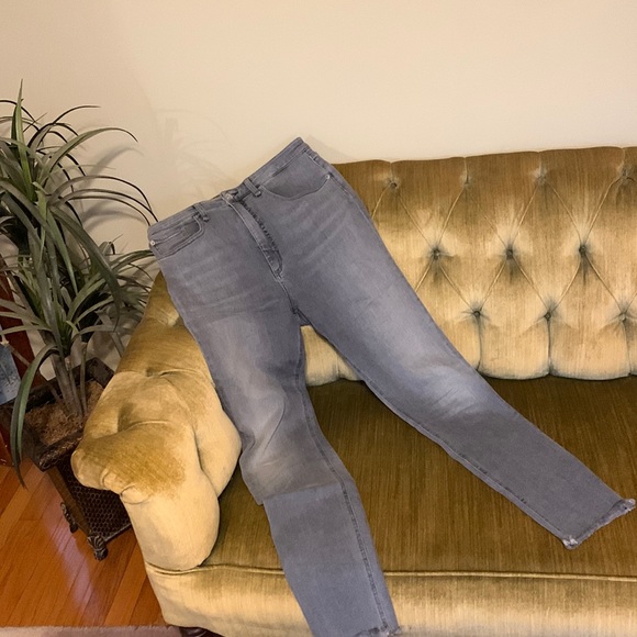 Rag and bone, Hugh rise, skinny, size 30, frayed, grey jeans - Picture 2 of 4